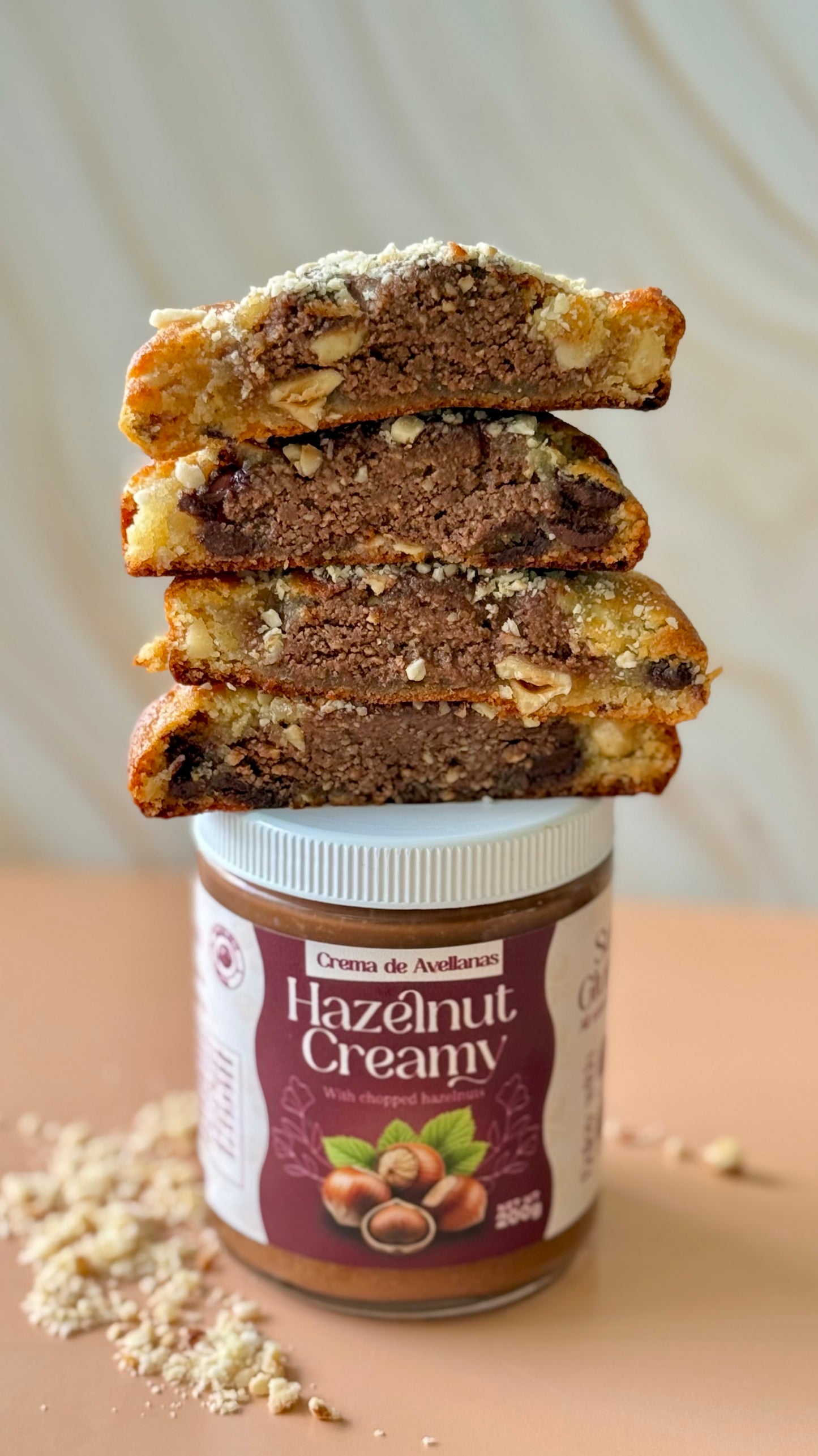 Queen Hazelnut NyStyle Cookie
