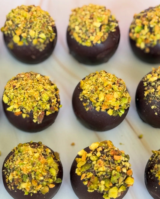 20 Truffle Box (10 pistachio & 10 hazelnut)